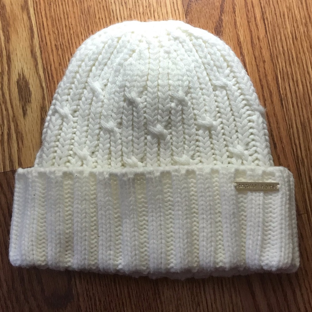 NWOT Michael Kors White Winter Hat